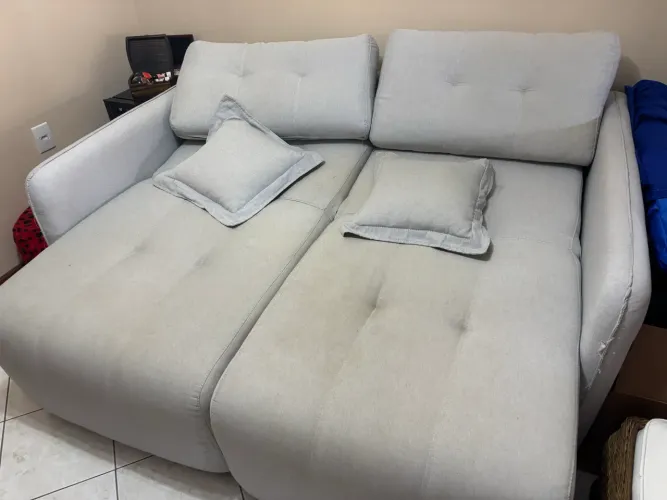 Venda Sofá em Linho retratil/reclinagem medindo 1,80cm