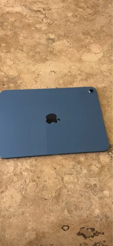 iPad 11 Gereção 2025 Azul - Aceito ofertas - Contar no meu telefone *