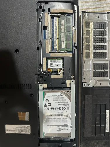Notebook ACER antigo, com defeitos