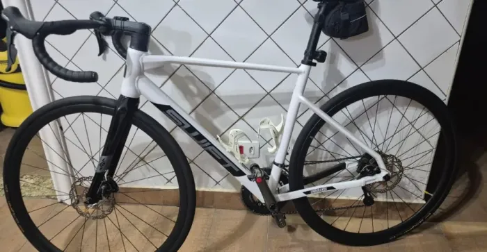 Bicicleta Swift Enduravox Comp Disc 2024