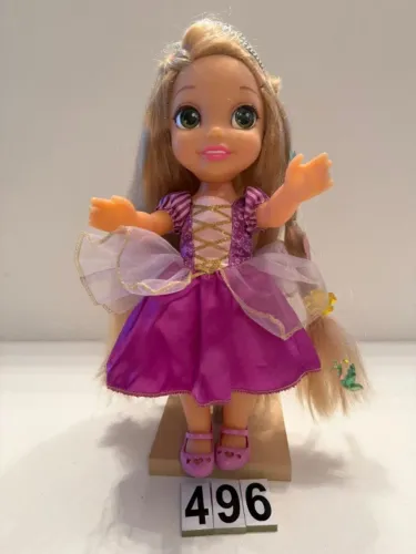 RAPUNZEL JAKKS PACIFIC CANTA E FALA EM INGLES , AS LUZES DO CABELO NAO ESTAO ACENDENDO