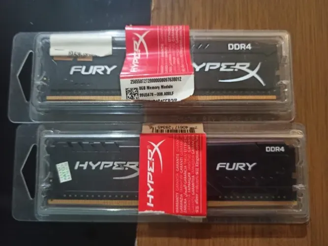 Memória Ram Kingston Hyperx Fury 16gb Ddr4 (2x8gb)