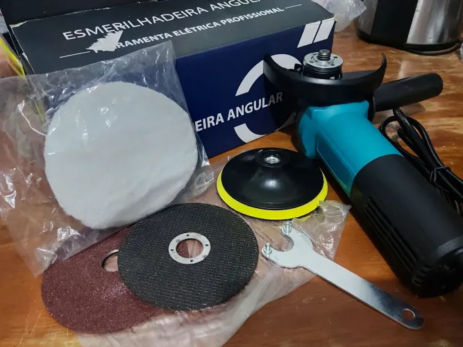 Esmerilhadeira Angular com Politriz