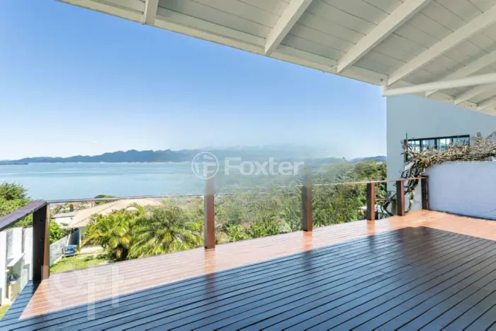 Casa à venda Rua Professor Aníbal Nunes Pires, José Mendes - Florianópolis