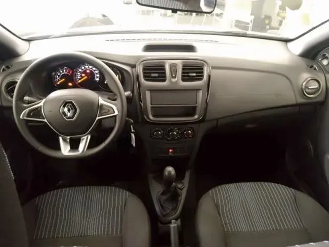 Moldura black piano 01 din painel original renault Logan e Sandero