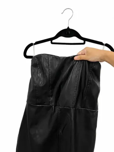 Vestido tomara que caia couro PU PRETO Marisa M