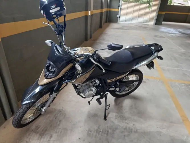 Crosser novinha