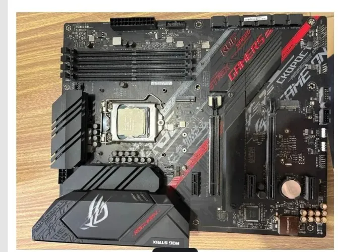 Placa mãe Asus Rog b460-h gaming