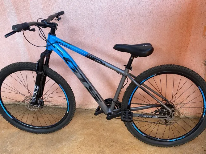 Bicicleta GTS perfeita