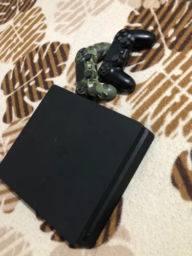 Ps4 slim