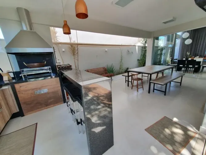 Condomínio Splendido, Casa 210m² Construção, 3/4, Suíte, Closet, Área Gourmet, Energia Fo