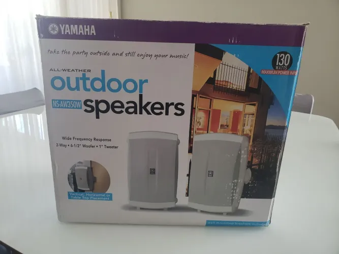 Alto-falantes (Novos) bidirecionais Yamaha NS-AW350W para ambientes internos/externo
