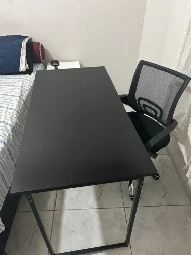 Mesa e cadeira escritório 