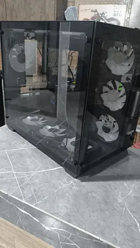 Kit completo para montar PC ? DarkFlash C285 + 10 fans + suporte vertical para GPU