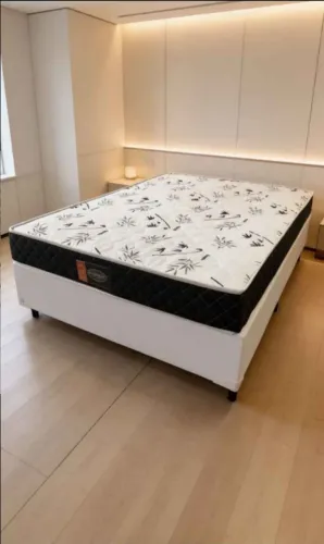 Cama de Casal Box com Colchão