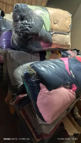 Moletom Com várias cores pra fabricar calças ,bermudas , blusão
