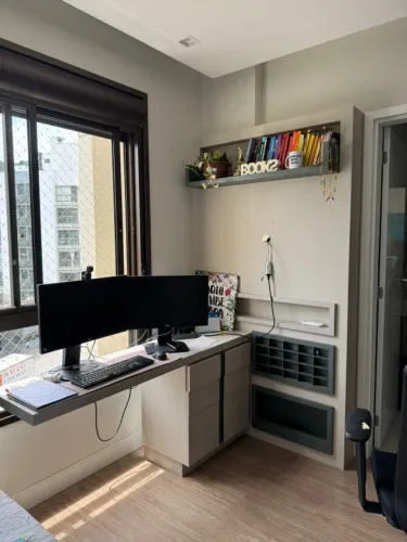 Móveis para Escritório / Quarto - Ótimo Estado