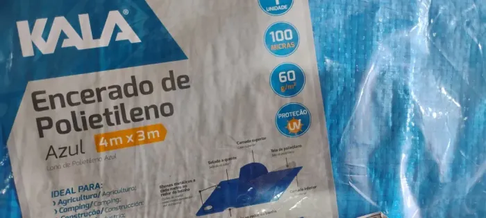 Lona 4 metros por 3 metros - Ilhóses em 1 em 1 metro - Nova