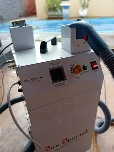 Vende se máquina de tirar linha 