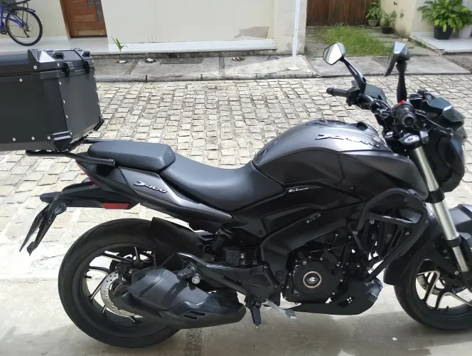 VENDO MOTO DOMINAR 400 25/25 ÚNICA DONA