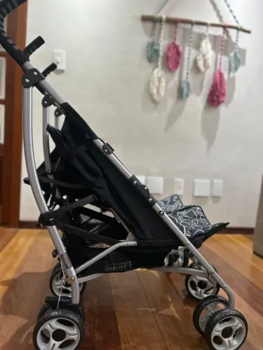 Carrinho de bebê duplo gêmeos safety 1st Novo na caixa Nunca usado