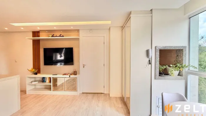 Apartamento com 2 dormitórios à venda, 56 m² por R$ 395.000,00 - Velha - Blumenau/SC