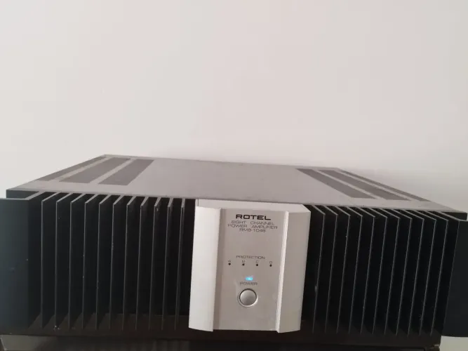 Amplificador Rotel Rmb1048