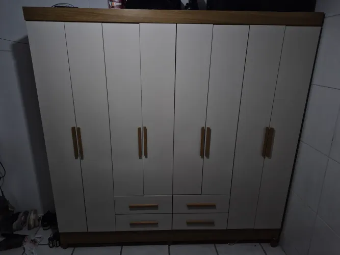 VENDO GUARDA-ROUPA