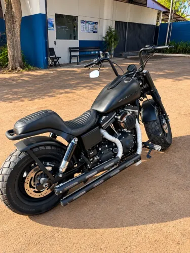 VENDO HARLEY-DAVIDSON ACOMPANY 2014/2015