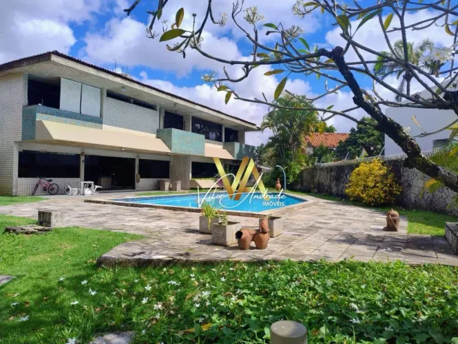 Casa com 5 qts à venda, 545 m² Poço da Panela