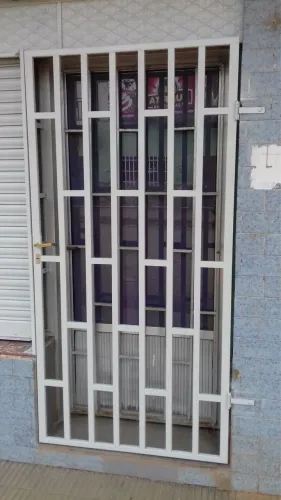 Grades de proteção para portas e janelas 