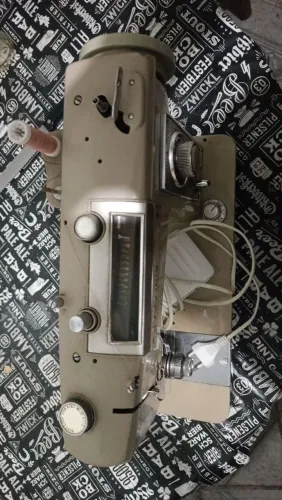 Vendo máquina de costura