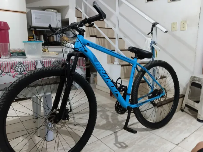 Vendo bicicleta semi-usada