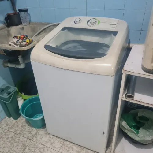 MÁQUINA DE LAVAR CONSUL 11G COM DEFEITO
