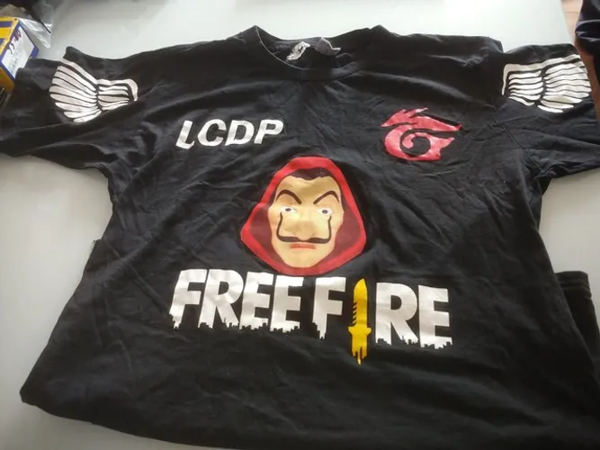 Oportunidadeeeeeee !!!! Conjunto Free Fire 