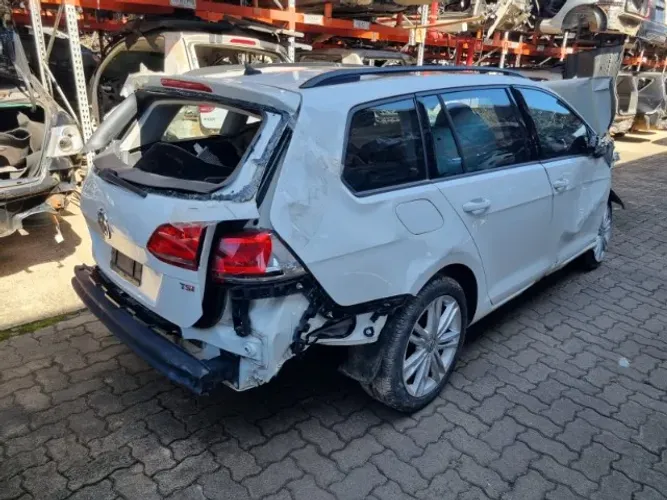 Peças usadas Volkswagen Golf Variant 2016 2017 1.4 TSI 150cv flex câmbio automático