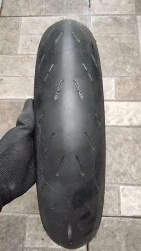 Pneu usado Michelin Power RS 120/70-17