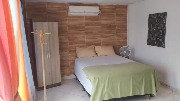 Flat - Kitnet mobiliado incluso energia, água e net