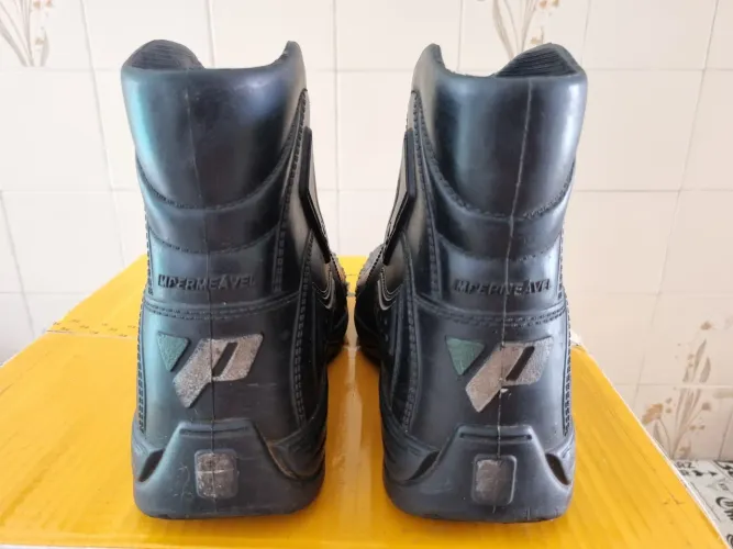 Bota impermeavel Pantaneiro