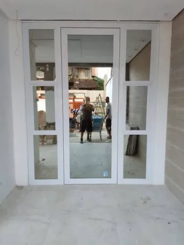Portas em alumínio