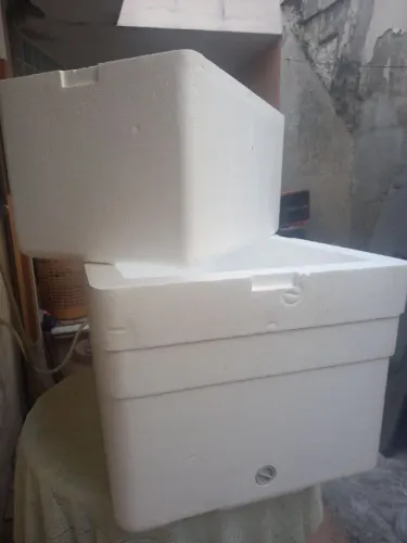 Caixa isopor 170 120 e 100 e 80 litros