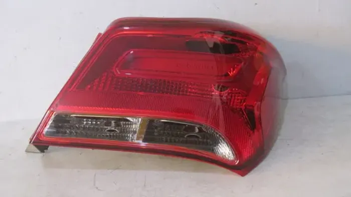 Lanterna Chevrolet Onix 2017 2018 2019 L20082864