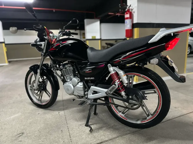 Suzuki gsr 150i raridade!! Impecável!