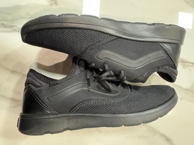 Tênis Vans Preto feminino modelo ultra cush!