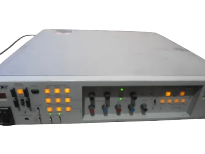 Sony CCU-M7 Câmera Control Unit - no estado - sem teste