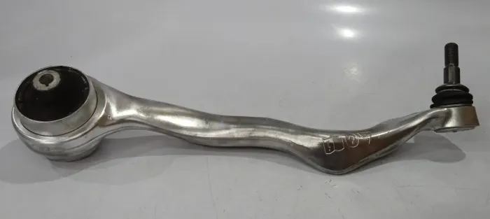 Braço Suspensão Dianteiro Esquerdo BMW 328i 2014 / AW6082