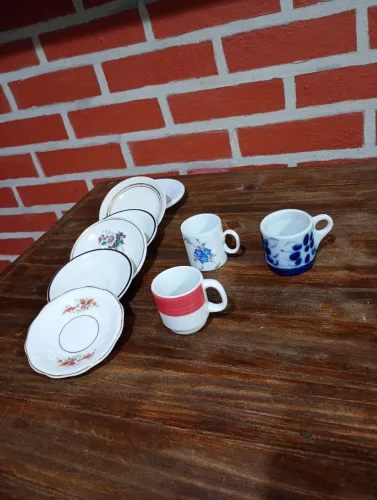 Lotinho de porcelanas ,marca variadas