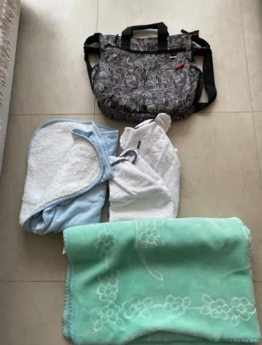 Bolsa Skip Hop e mantas