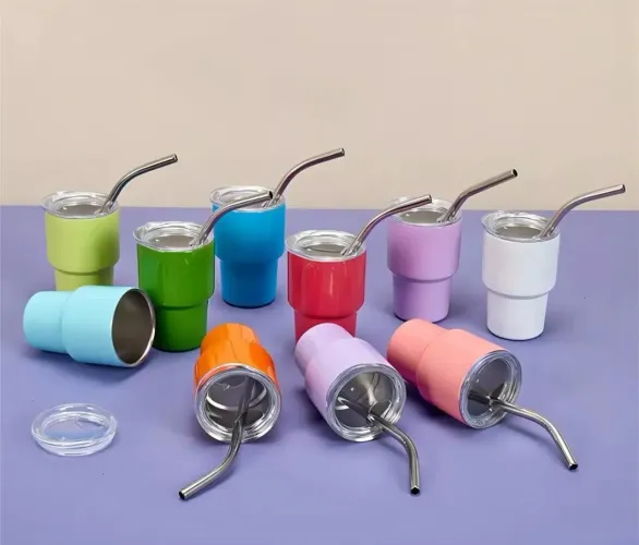 Canecas de Aço Inoxidável com Canudo - Cores Vibrantes