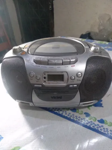 Rádio e CD Player Vicini